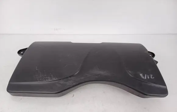 BMW 1 E82 E88 Air intake duct part 7797475