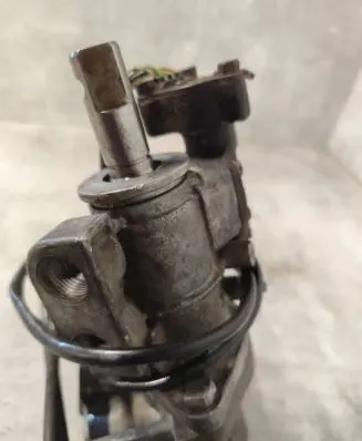 Volvo V70 Steering rack P9485268 T00037955