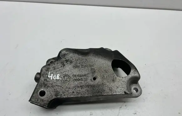 BMW 5 F10 F11 Engine mounting bracket 6781241 19664510