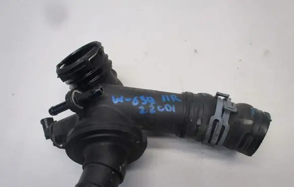 Mercedes-Benz Vito Viano W638 Thermostat housing 
