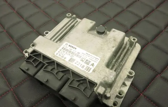 Citroen DS3 Engine control unit/module 9666319180 9675495080 0261S06472