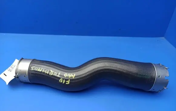 BMW 5 F10 F11 Intercooler hose/pipe 7810614 11884414 11617810614
