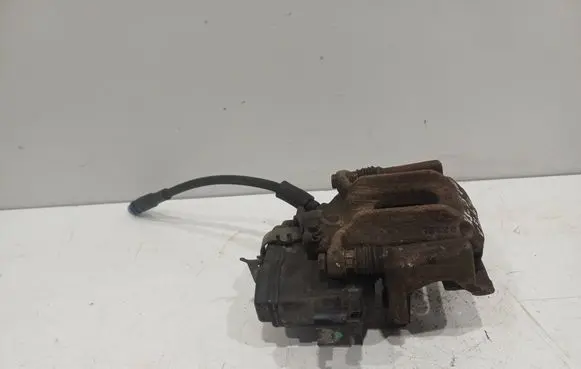 BMW X3 F25 Rear brake caliper 32349660