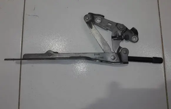 Chrysler 300 - 300C Engine bonnet/hood hinges 265AJ