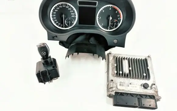 Mercedes-Benz B W246 W242 Engine control unit/module 6519007600 A6519007600