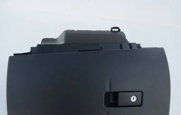 Volvo V70 Glove box 30676280 1264