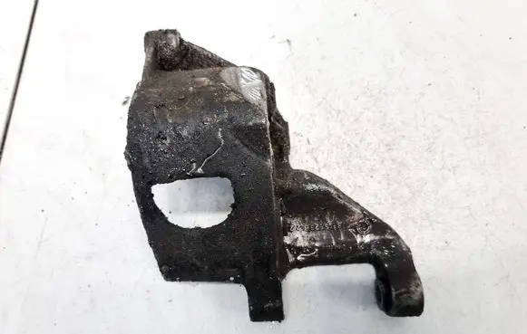Volkswagen Golf III Engine mounting bracket 028145523B