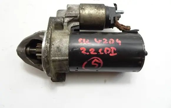 Mercedes-Benz C W204 Starter motor A0061512501 0001115047