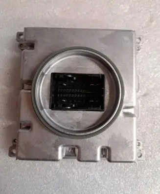 Porsche Cayenne (92A) Voltage converter/converter module 