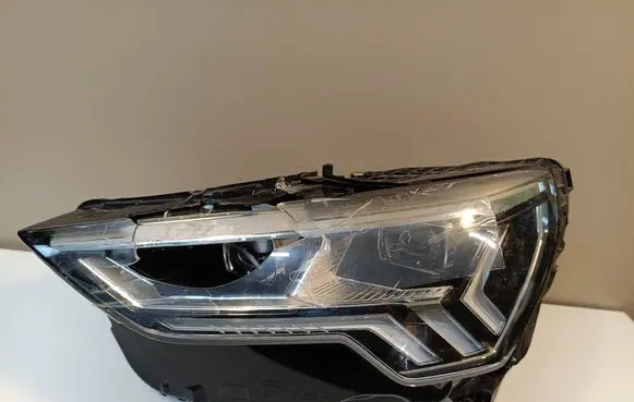 Audi Q3 F3 Headlight/headlamp 83A941035