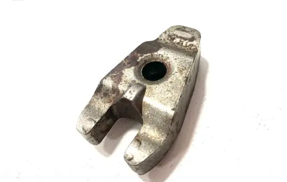 Peugeot 207 Fuel Injector clamp holder