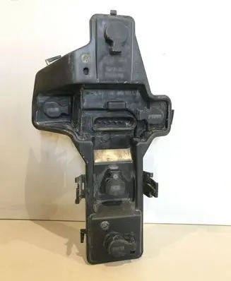 Volkswagen Touran I Tail light bulb cover holder 1T0945257D