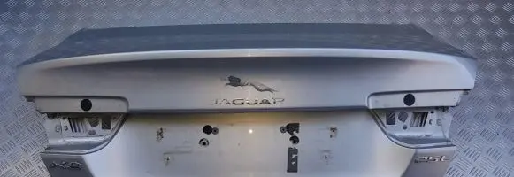 Jaguar XE Tailgate/trunk/boot lid