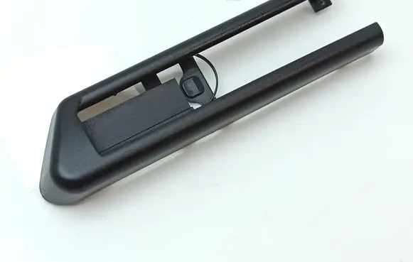BMW 5 GT F07 Front driver seat rail trim 6981782 52106981782 60829010