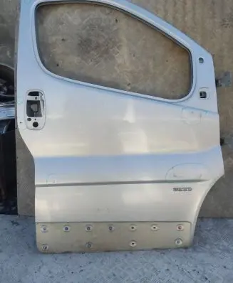 Renault Trafic II (X83) Front door
