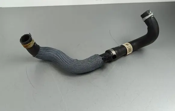 Renault Arkana Engine coolant pipe/hose 210218488R