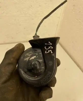 Chrysler Grand Voyager IV Horn signal e9703881157