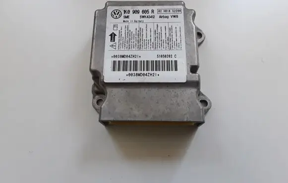 Volkswagen Golf V Airbag control unit/module 1K0909605R