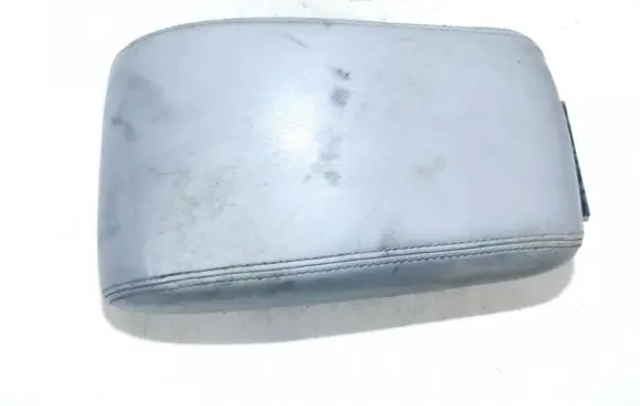 Buick LaCrosse I Armrest