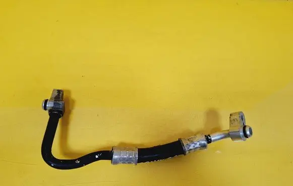 Honda CR-V Air conditioning (A/C) pipe/hose 