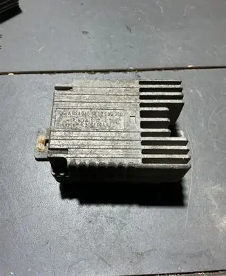Mercedes-Benz A W168 Coolant fan relay A0235456832 E5001004 HKRGDALR112