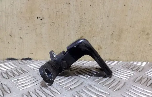 Honda CR-V Rear door upper hinge