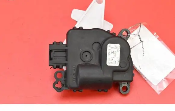 Ford Mondeo MK I Air flap motor/actuator DG9H-19E616-AA