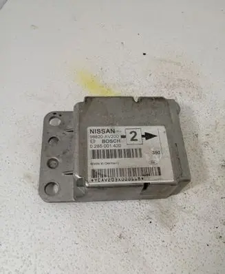 Nissan Primera Airbag control unit/module 98820AV200