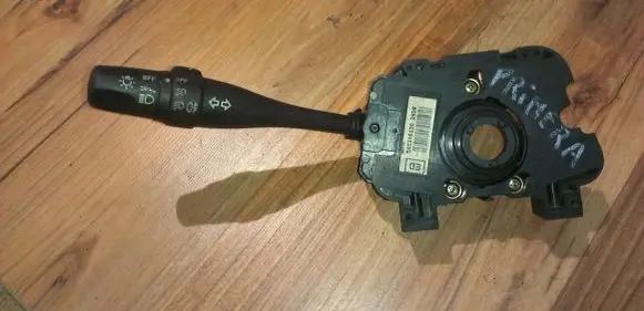 Nissan Primera Indicator stalk 54034612A