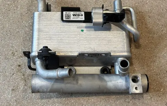 Hyundai Ioniq 5 A/C cooling radiator (condenser) 97606GI520 976W6GI500