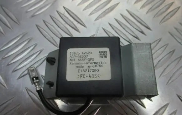 Nissan Primera GPS navigation control unit/module 25975AV620