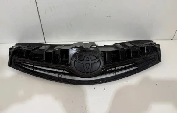 Toyota Aygo AB40 Front grill 53111-0H040