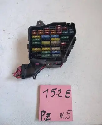 Audi A4 S4 B7 8E 8H Fuse box set 4537093