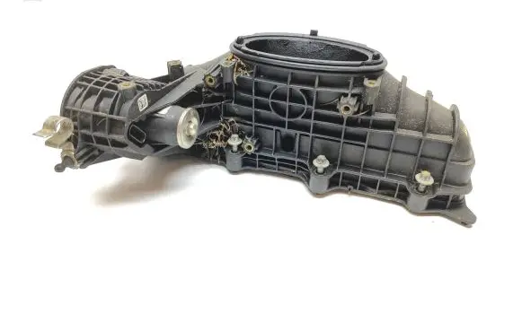 Mercedes-Benz B W246 W242 Intake manifold A6510900037