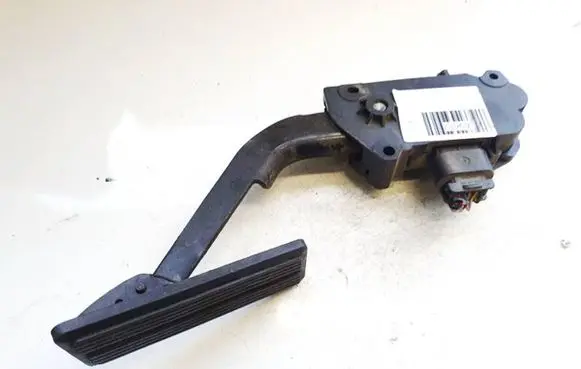 Chrysler Grand Voyager IV Accelerator throttle pedal 04861650ab