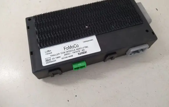 Ford Focus Tow bar trailer control unit/module AM5J19H378AD