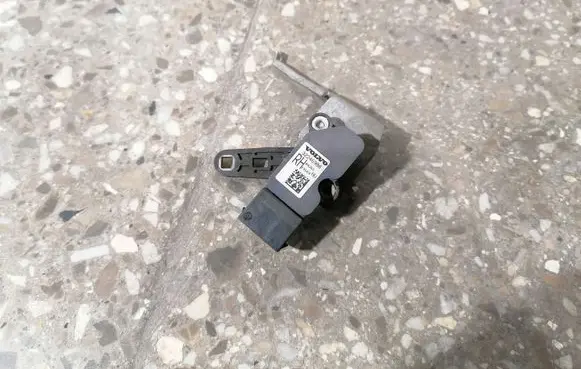 Rear air suspension level height sensor