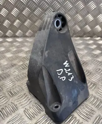 Mercedes-Benz E W213 Engine mounting bracket A6542230100