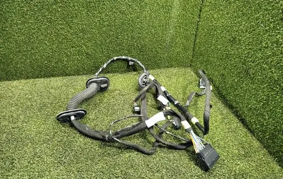 Renault Trafic III (X82) Front door wiring loom 241247927R 242106643R 93460098