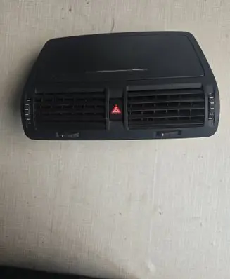 Skoda Octavia Mk2 (1Z) Dash center air vent grill 1Z0820951B