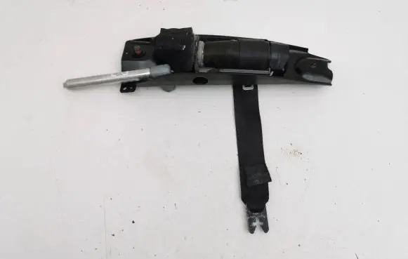 Volvo S80 Front seatbelt 39865061