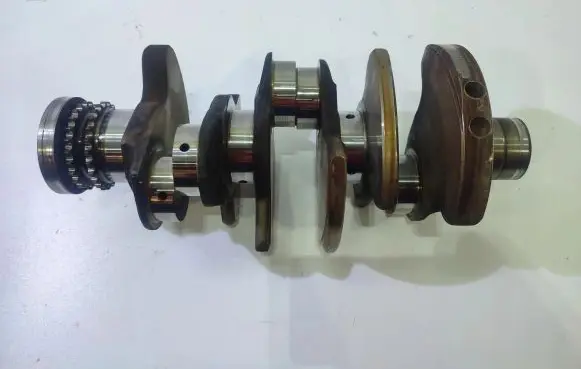 Audi A6 S6 C6 4F Crankshaft 