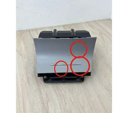 Skoda Octavia Mk2 (1Z) Car ashtray 1Z1863077AS 1Z1857962B