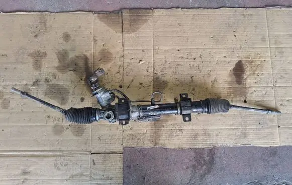 Mazda 626 Steering rack BDGA2A 667892