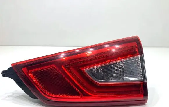 Nissan Qashqai Rear/tail lights 265504EA5A