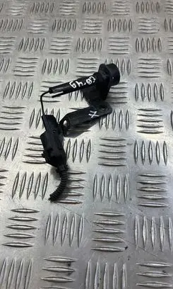 BMW 1 E81 E87 Bonnet alarm switch sensor 