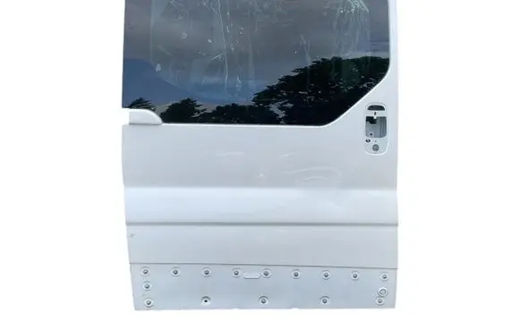 Opel Vivaro Side sliding door 7751472219