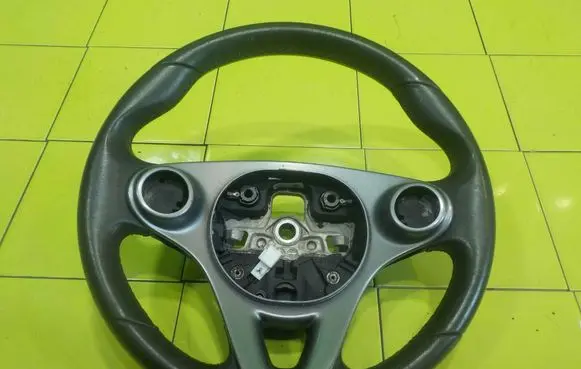 Smart ForFour II W453 Steering wheel NP497