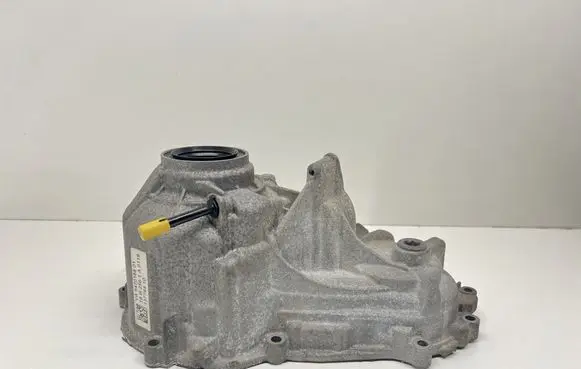 BMW 8 G15 Gearbox transfer box case 9470188