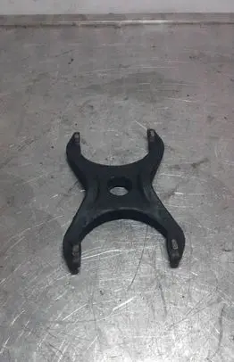 Mazda 6 Fuel Injector clamp holder
